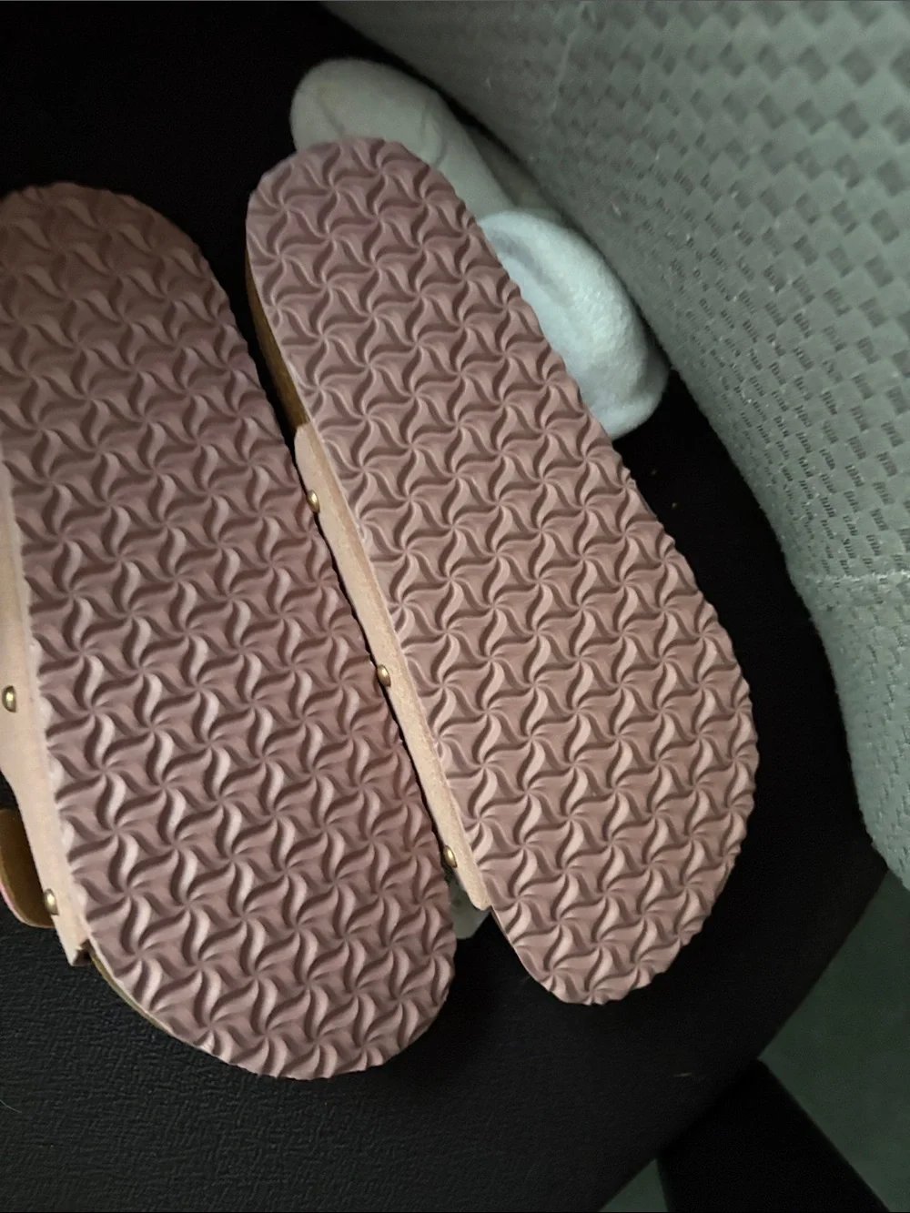 Nwt Women's Double Buckle Suede Sandals in Light Pink size 8